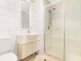 https://images.listonce.com.au/custom/160x/listings/15200-bay-street-port-melbourne-vic-3207/258/01794258_img_06.jpg?UJdVL0UOwmM