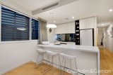 https://images.listonce.com.au/custom/160x/listings/15201-ormond-road-elwood-vic-3184/431/01793431_img_04.jpg?CkXwtt4rWNE
