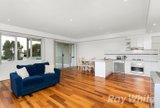 https://images.listonce.com.au/custom/160x/listings/15213-normanby-road-notting-hill-vic-3168/637/01660637_img_03.jpg?WOn-EKl2NPI
