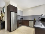 https://images.listonce.com.au/custom/160x/listings/153-5-daley-street-elwood-vic-3184/828/01794828_img_04.jpg?gtbIdbCQO1s