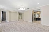 https://images.listonce.com.au/custom/160x/listings/153-gordon-street-balwyn-vic-3103/255/01927255_img_03.jpg?ih6sFWEiURE