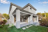 https://images.listonce.com.au/custom/160x/listings/153-gordon-street-balwyn-vic-3103/255/01927255_img_15.jpg?8eU-niUnRzM