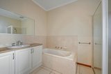 https://images.listonce.com.au/custom/160x/listings/153-mangans-road-lilydale-vic-3140/493/01910493_img_02.jpg?GkwTdxAzgzA