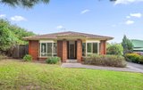 https://images.listonce.com.au/custom/160x/listings/153-mangans-road-lilydale-vic-3140/493/01910493_img_13.jpg?16-zzgi_W60