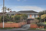 https://images.listonce.com.au/custom/160x/listings/153-manningham-road-bulleen-vic-3105/766/01751766_img_10.jpg?pfUgrumZkWU