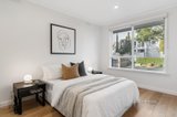 https://images.listonce.com.au/custom/160x/listings/153-roslyn-street-brighton-vic-3186/003/01522003_img_07.jpg?Tb5F-_XhVKU