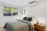 https://images.listonce.com.au/custom/160x/listings/153-roslyn-street-brighton-vic-3186/003/01522003_img_09.jpg?-tAhH_xC-rs