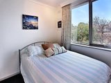https://images.listonce.com.au/custom/160x/listings/1535-dickens-street-elwood-vic-3184/796/01793796_img_07.jpg?3_CMTFyiCXY