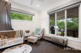 https://images.listonce.com.au/custom/160x/listings/154-hereford-road-lilydale-vic-3140/111/01768111_img_07.jpg?qTrq4D4RrFc
