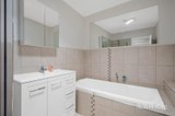 https://images.listonce.com.au/custom/160x/listings/154-hereford-road-lilydale-vic-3140/111/01768111_img_08.jpg?_7gwA_vrrxY