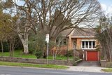 https://images.listonce.com.au/custom/160x/listings/154-lower-plenty-road-rosanna-vic-3084/394/01747394_img_10.jpg?BE9tB72iNhQ