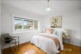 https://images.listonce.com.au/custom/160x/listings/154-roberts-street-yarraville-vic-3013/267/01987267_img_06.jpg?tPasONox-Qo