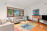 https://images.listonce.com.au/custom/160x/listings/154-st-andrews-avenue-rosanna-vic-3084/072/00608072_img_03.jpg?VRe2-oFgEoo