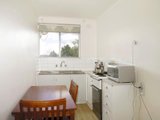 https://images.listonce.com.au/custom/160x/listings/1548-derby-street-kew-vic-3101/076/01685076_img_03.jpg?UFA1sVSthc0