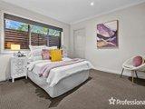 https://images.listonce.com.au/custom/160x/listings/155-7-alfrick-road-croydon-vic-3136/020/01526020_img_11.jpg?IdhdHZwNZEo