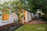 https://images.listonce.com.au/custom/160x/listings/155-bank-street-south-melbourne-vic-3205/095/01865095_img_21.jpg?jMDYp48fbyw