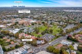 https://images.listonce.com.au/custom/160x/listings/155-bell-street-ivanhoe-vic-3079/877/01700877_img_09.jpg?EfpxZqFwY2c