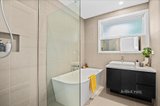 https://images.listonce.com.au/custom/160x/listings/155-benwerrin-drive-burwood-east-vic-3151/677/01258677_img_06.jpg?rHzX5jZKrTY