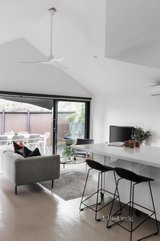 https://images.listonce.com.au/custom/160x/listings/155-brighton-street-richmond-vic-3121/518/01580518_img_08.jpg?F-CV1MNivZM