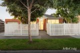https://images.listonce.com.au/custom/160x/listings/155-moylan-street-bentleigh-east-vic-3165/014/01988014_img_15.jpg?hnL6-_3IyTc