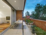 https://images.listonce.com.au/custom/160x/listings/155-noone-street-clifton-hill-vic-3068/585/00938585_img_12.jpg?62-hQE89zBs