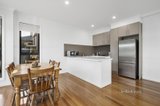 https://images.listonce.com.au/custom/160x/listings/155-surrey-road-east-croydon-vic-3136/979/01558979_img_03.jpg?mQEx-yUuHE8