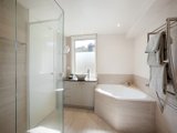 https://images.listonce.com.au/custom/160x/listings/1555-60-canterbury-road-middle-park-vic-3206/453/01087453_img_06.jpg?DwIhNlnTf1Q