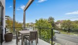 https://images.listonce.com.au/custom/160x/listings/155c-male-street-brighton-vic-3186/012/01692012_img_05.jpg?Wl0RLgxSlB8