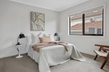 https://images.listonce.com.au/custom/160x/listings/156-darebin-street-heidelberg-vic-3084/465/01562465_img_09.jpg?vQEd9GTpYkw