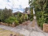 https://images.listonce.com.au/custom/160x/listings/156-lincoln-road-croydon-vic-3136/090/01524090_img_01.jpg?7_0rOjt3mc4