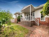 https://images.listonce.com.au/custom/160x/listings/156-prospect-hill-road-canterbury-vic-3126/744/01684744_img_10.jpg?pjExSt1M8Z4