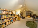 https://images.listonce.com.au/custom/160x/listings/156-skene-street-newtown-vic-3220/304/01699304_img_08.jpg?E9GkyP56N0Y