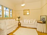 https://images.listonce.com.au/custom/160x/listings/156-skene-street-newtown-vic-3220/304/01699304_img_09.jpg?wAMb_XAiWx0