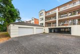 https://images.listonce.com.au/custom/160x/listings/1560-avendon-boulevard-glen-waverley-vic-3150/944/01660944_img_12.jpg?xLbCGIEsui0