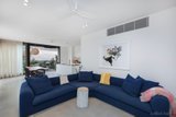 https://images.listonce.com.au/custom/160x/listings/157-martin-street-thornbury-vic-3071/959/01703959_img_11.jpg?3uxTGdd-9mA