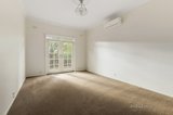 https://images.listonce.com.au/custom/160x/listings/157-railway-parade-eltham-vic-3095/984/00775984_img_04.jpg?YFoyUsGVQ6U
