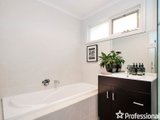 https://images.listonce.com.au/custom/160x/listings/157-western-road-boronia-vic-3155/398/01526398_img_10.jpg?tGKn-ozsh-k