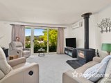 https://images.listonce.com.au/custom/160x/listings/1571-melba-highway-dixons-creek-vic-3775/732/01525732_img_03.jpg?N23qL1cS5NI