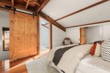 https://images.listonce.com.au/custom/160x/listings/1576-oxford-street-collingwood-vic-3066/931/01982931_img_12.jpg?b1WaLFvjsDk