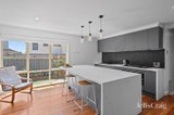 https://images.listonce.com.au/custom/160x/listings/158-dorset-road-croydon-vic-3136/686/01773686_img_03.jpg?G383v8ThVao