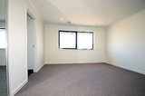 https://images.listonce.com.au/custom/160x/listings/158-harcrest-boulevard-wantirna-south-vic-3152/741/01823741_img_07.jpg?oWSeR6ICCww