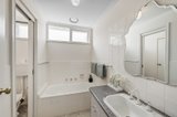 https://images.listonce.com.au/custom/160x/listings/158-severn-street-balwyn-north-vic-3104/091/00341091_img_04.jpg?PnkuxkUhbQE