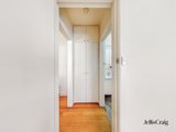 https://images.listonce.com.au/custom/160x/listings/158-st-leonards-avenue-st-kilda-vic-3182/892/01981892_img_06.jpg?CmpYhF1IUDo