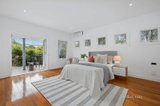 https://images.listonce.com.au/custom/160x/listings/1583-esplanade-mount-martha-vic-3934/726/01611726_img_07.jpg?rXx4Nnbra64