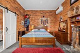 https://images.listonce.com.au/custom/160x/listings/1585-calder-highway-taradale-vic-3447/424/01747424_img_07.jpg?Mi7eLrGMCXU