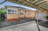 https://images.listonce.com.au/custom/160x/listings/1586-dandenong-road-huntingdale-vic-3166/057/01320057_img_06.jpg?kPFa5wowf_0