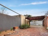 https://images.listonce.com.au/custom/160x/listings/159-cruikshank-street-port-melbourne-vic-3207/265/01090265_img_02.jpg?EnE5XYGKRL0