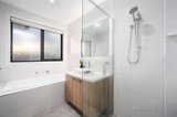 https://images.listonce.com.au/custom/160x/listings/159-mascoma-street-strathmore-vic-3041/538/00847538_img_08.jpg?AiNJaE3rGtc