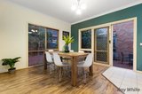 https://images.listonce.com.au/custom/160x/listings/159-shannon-street-box-hill-north-vic-3129/487/01743487_img_06.jpg?vstqIhfRhW0