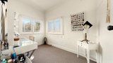 https://images.listonce.com.au/custom/160x/listings/159-shelley-street-elwood-vic-3184/532/01793532_img_09.jpg?2N2jnyQ85zA